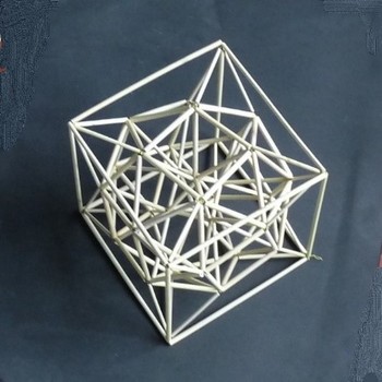 変形立方体を正六面体に内包.jpg
